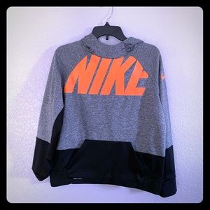 Nike pull-over hoodie XL